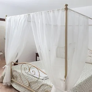  Guest house Managheri Wine Bar